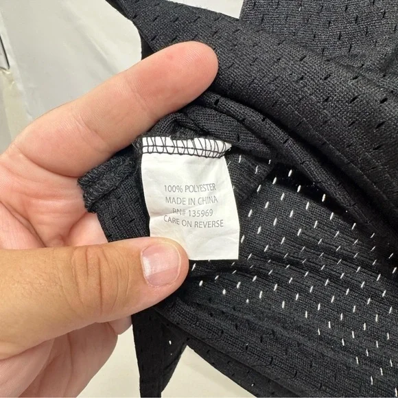 Mitchell & Ness Hardwood Classics Chris Webber Sacramento Kings Jersey - Picture 5 of 7